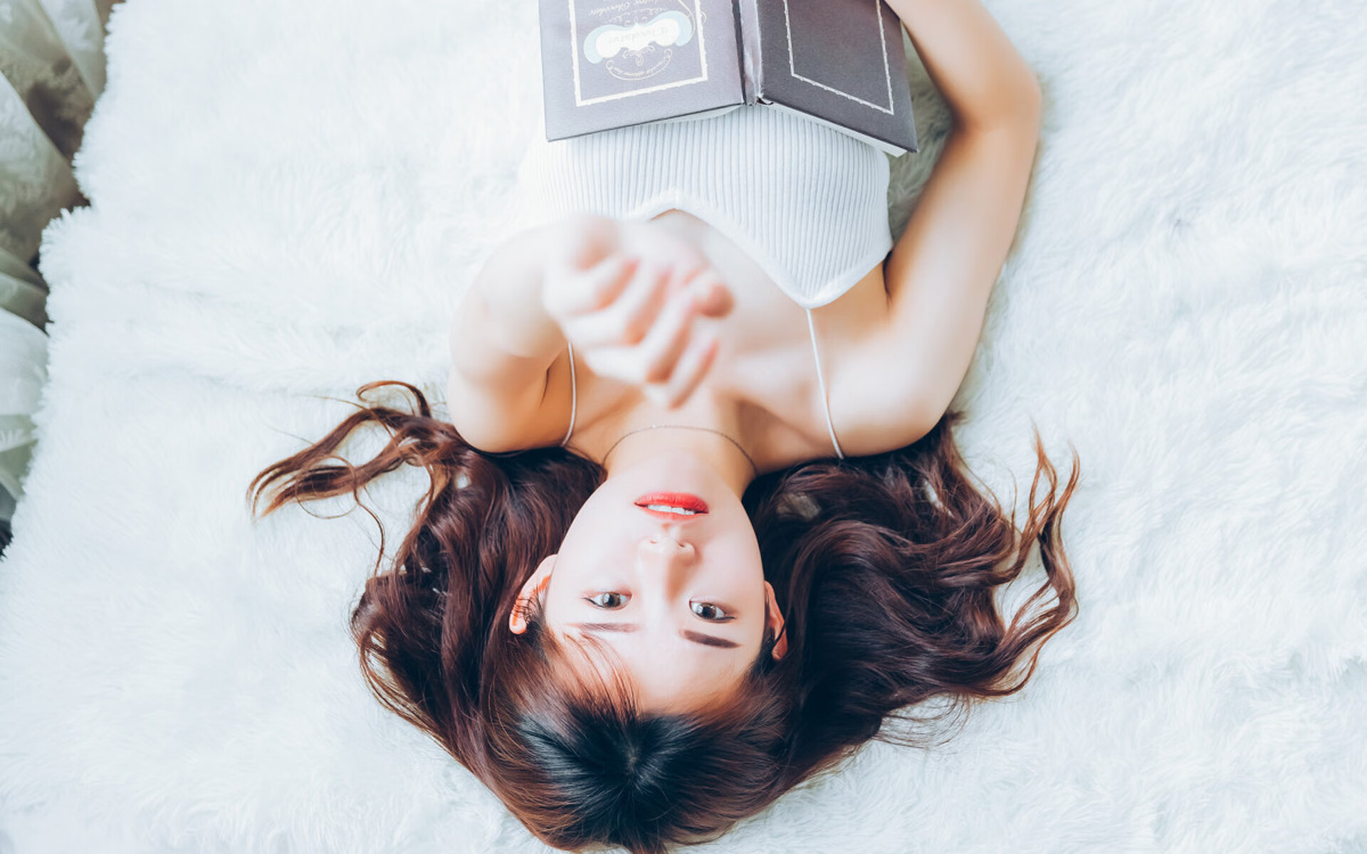 伊朗男足在巴黎奥运会比赛中以2-0战胜日本,伊朗 男足